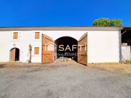 vente maison 8 pièces 214 m² à tugéras-saint-maurice (17130)  195 000 €