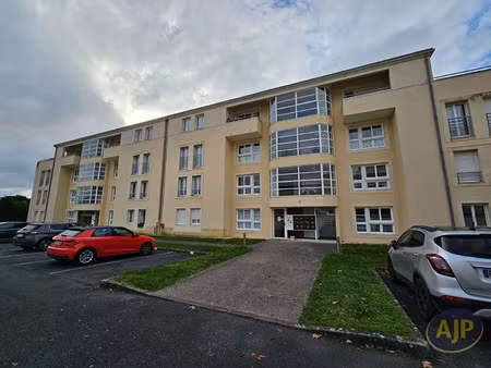 vente appartement 3 pièces 86 m² saintes (17100)