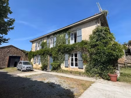 vente maison 7 pièces 268 m² à saint-bonnet-de-bellac (87300)  245 000 €