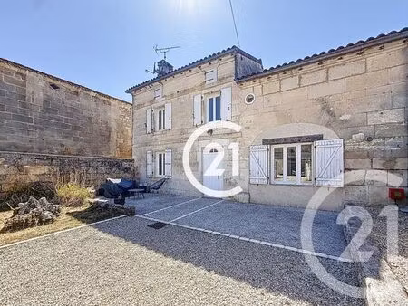 maison à vendre - 5 pièces - 176 m2 - gondeville - 16 - poitou-charentes