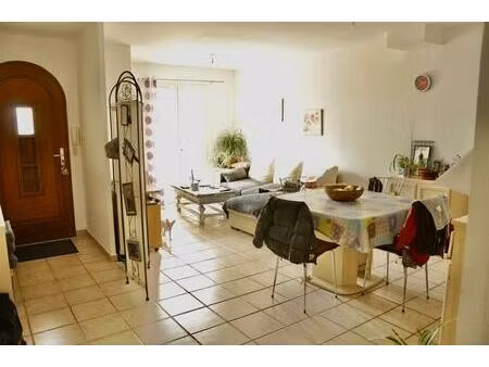 location maison 5 pièces 97 m² à tressan (34230)