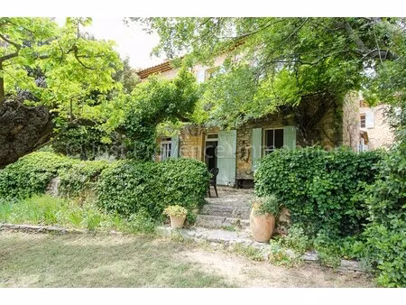 maison de luxe à vendre à suzette