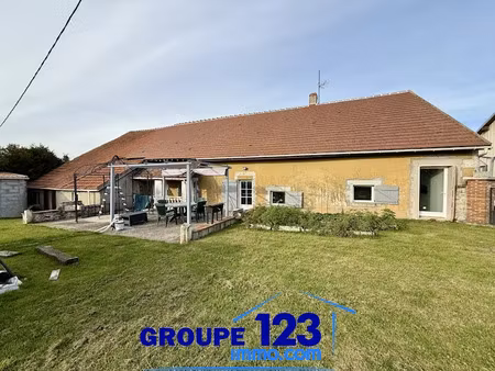 vente maison 4 pièces 120 m² à ouanne (89560)  134 500 €