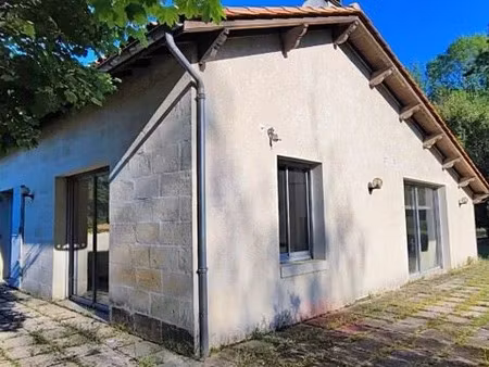 vente maison 7 pièces 274 m² à la roche-chalais (24490)  180 990 €