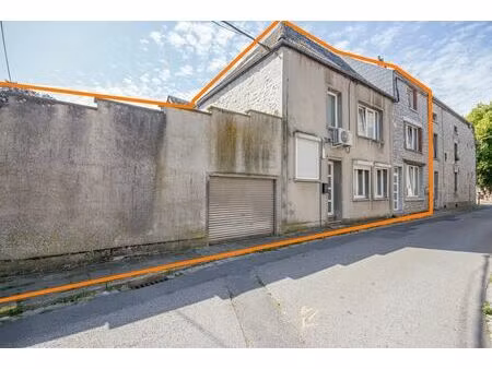 immeuble de rapport à vendre avec garage et 5 chambres   mariembourg (vbd05083)