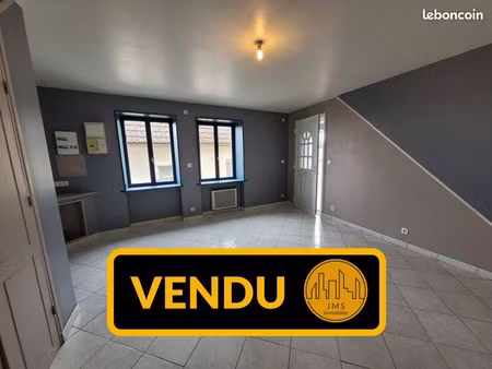 maison 2 pièces 52 m²