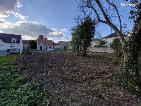 terrain 630 m² vaugrigneuse