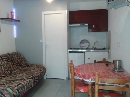 location appartement 3 pièces 30 m² à toulon (83000)
