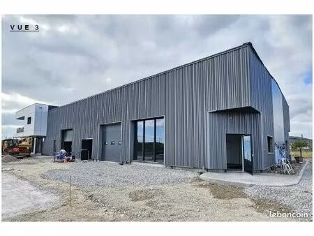 local 164 m²