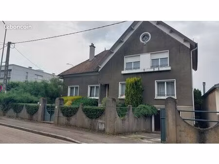 grande maison de caractère