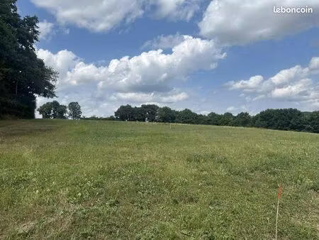 terrain 660 m² saone