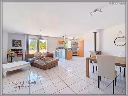 maison 6 pièces 144 m²