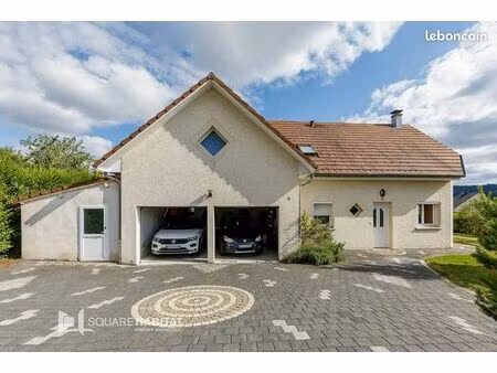 pavillon 6 pièces 155 m²