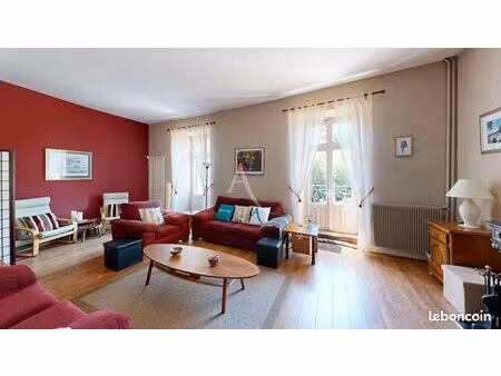 maison de village 8 pièces 198 m²