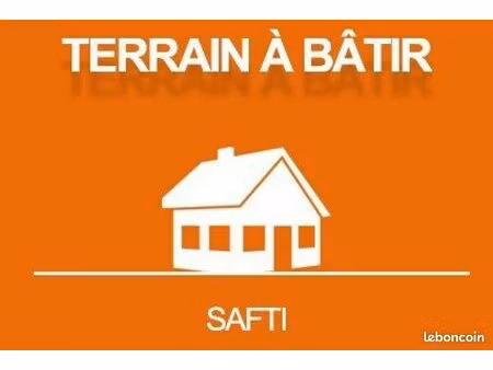 terrain 780 m² chamadelle