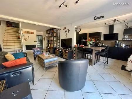 maison individuelle t4 110 m2 marseille 13012