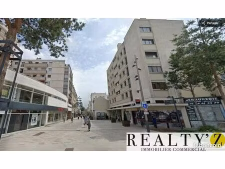 local commercial 41 m²