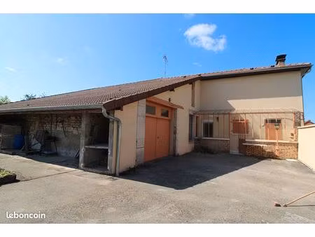 maison 6 pièces 174 m²