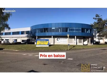 9 bureaux - 277 m² - 2 salles de réunion - 2 wc - stationnements privatifs
