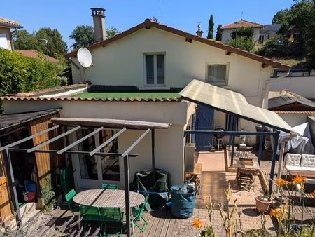 maison de ville avec terrasse et jardin