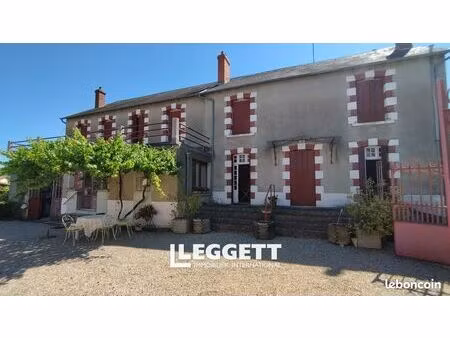 maison 20 pièces 450 m²