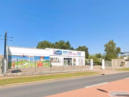 local commercial 400 m² le coteau