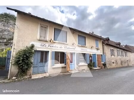 maison 12 pièces 245 m²