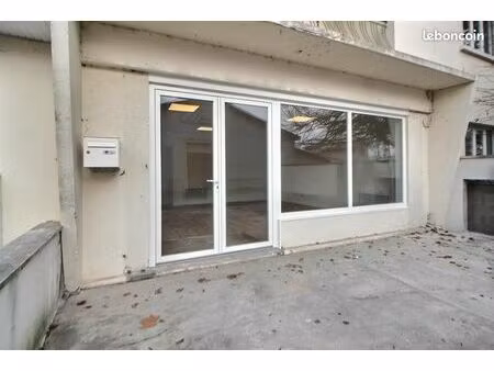 local commercial 45 m² cestas