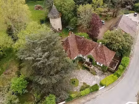 propriété 10 pièces 300 m²