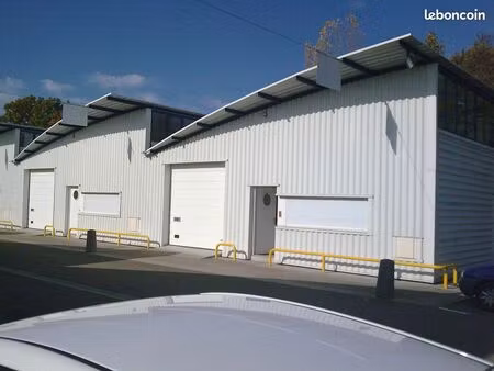 local artisanal / commercial 260 m2