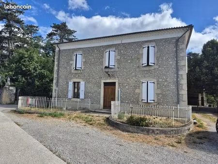 maison 7 pièces 152 m²
