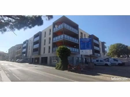 local commercial 120 m²