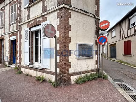 local 154 m² verneuil d avre et d iton