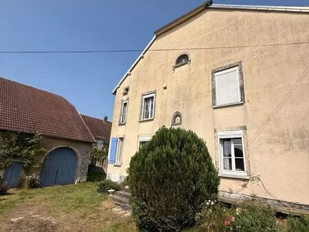 maison à rénover en bord de saone
