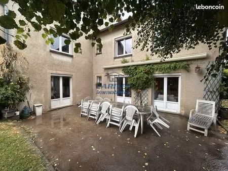 ferme 10 pièces 306 m²