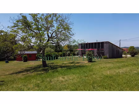 à 7 km des eyzies-de-tayac et à 15 km de sarlat-la-canéda