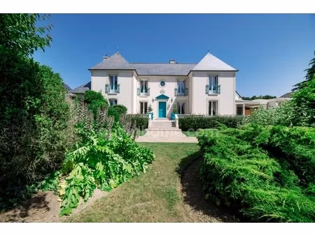 a vendre belle propriete 8 pieces à rennes