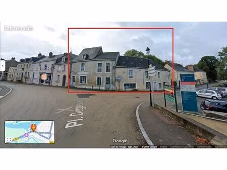 immeuble 6 appts + grand local commercial + salle + terrain avec accès rivière – gros pote