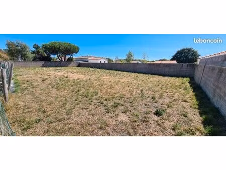 terrain 512 m² landevieille