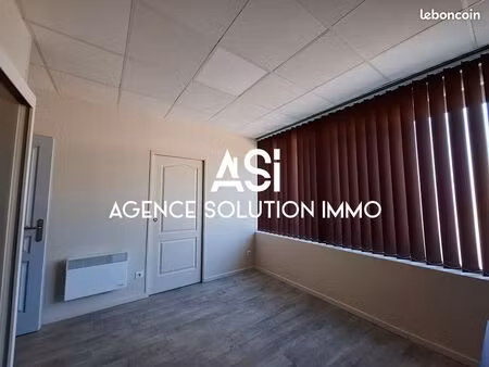 local commercial 100 m² loue