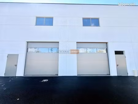 local industriel 272 m²