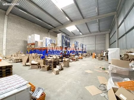 local 2319 m² herblay