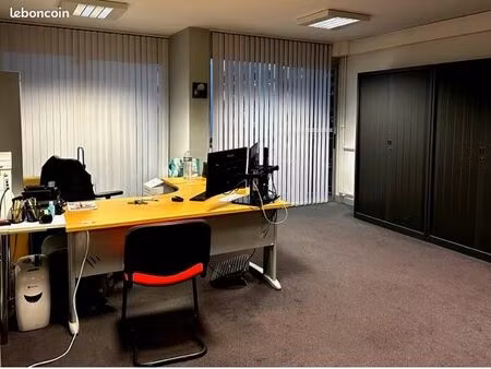à louer – bureau 32 m² lumineux – porte de vincennes