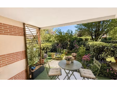 appartement castelginest 62 m² t-3 à vendre  155 000 €