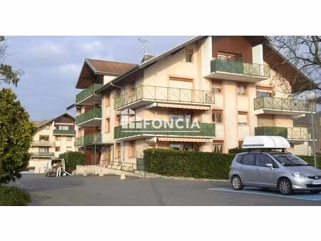 place de parking au coeur de douvaine