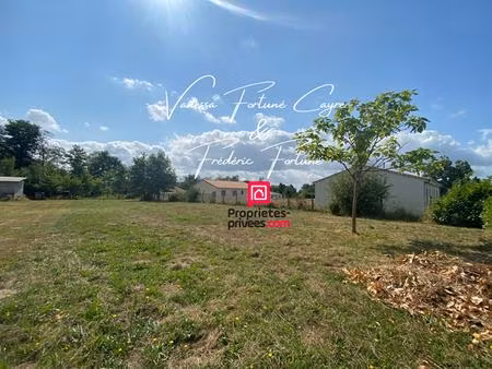 grand terrain constructible à marcenais 1 468 m²