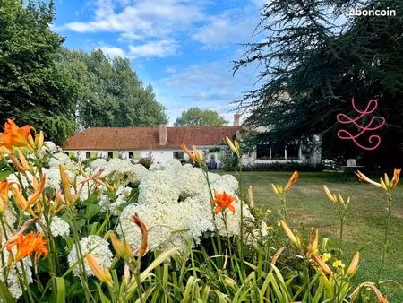 propriété 9 pièces 250 m²