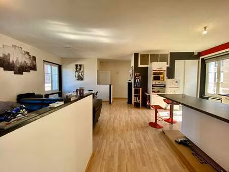 vente appartement 3 pièces à saint-méen-le-grand (35290) : à vendre 3 pièces / 77m² saint-