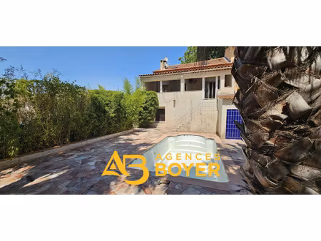 appartement type maison à vendre au beausset jardin  pisci
