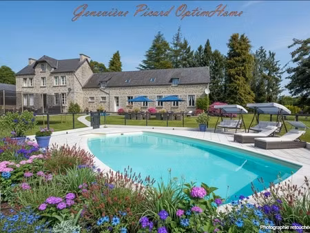 grande maison de caractère à pluméliau-bieuzy avec piscine extérieure chauffée sur 6700 m2